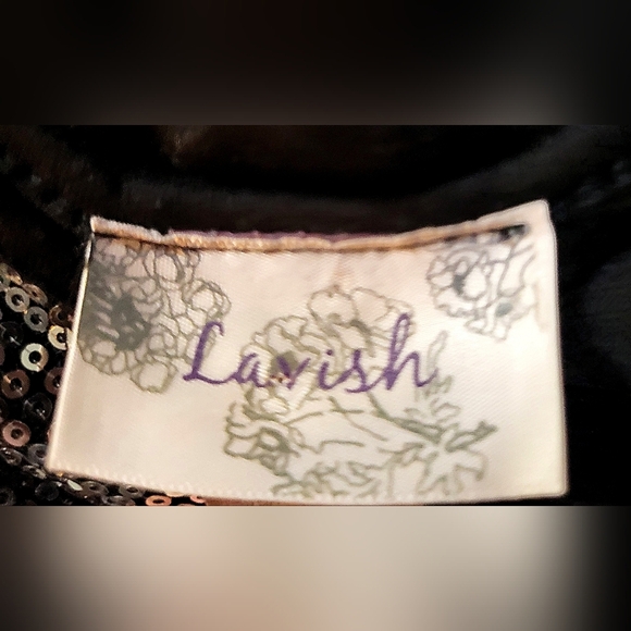 Lavish - Black Tank Top with Silver Sequins - 2X - Picture 3 of 6